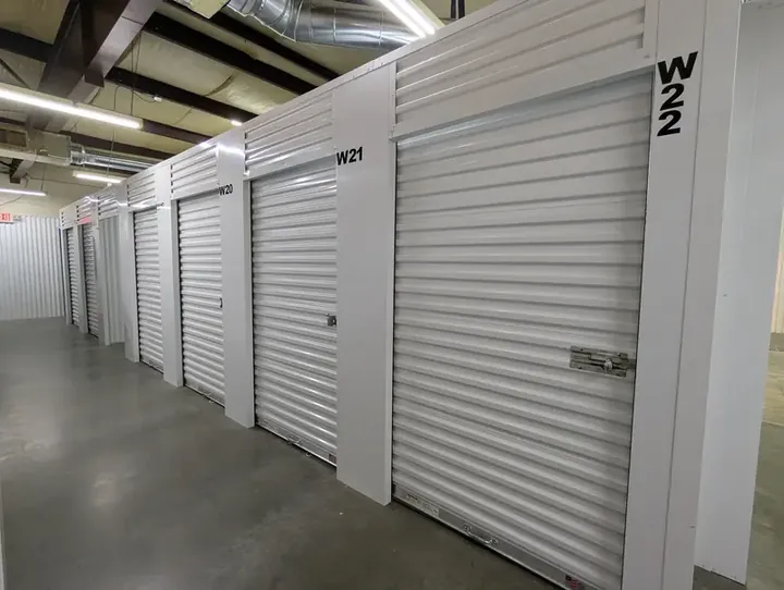 Climate-controlled storage hallway